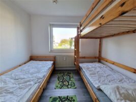 2. Schlafzimmer